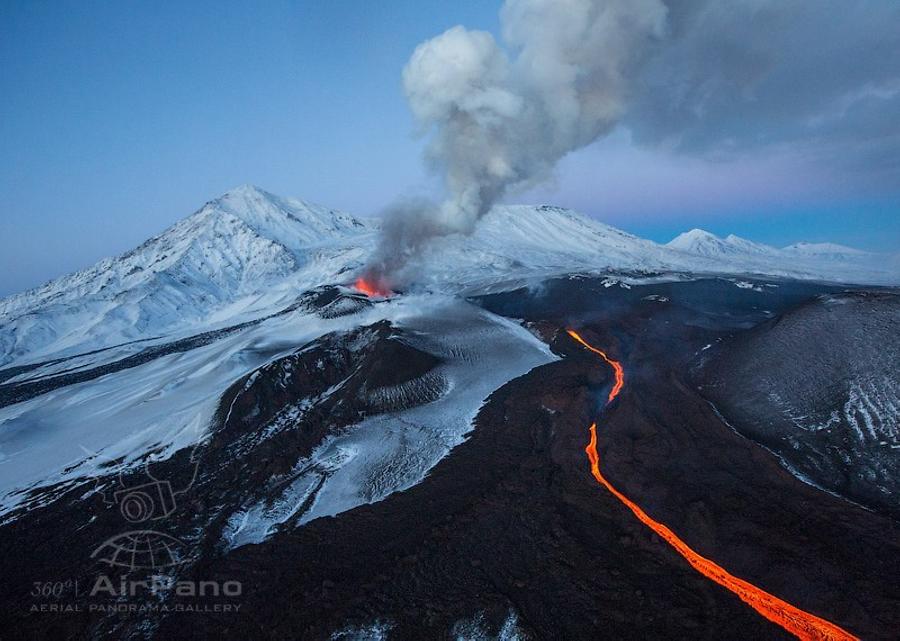 Volcano Plosky Tolbachik (AP) | Special Information | Russia